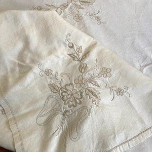 Vintage Linen Tablecloth